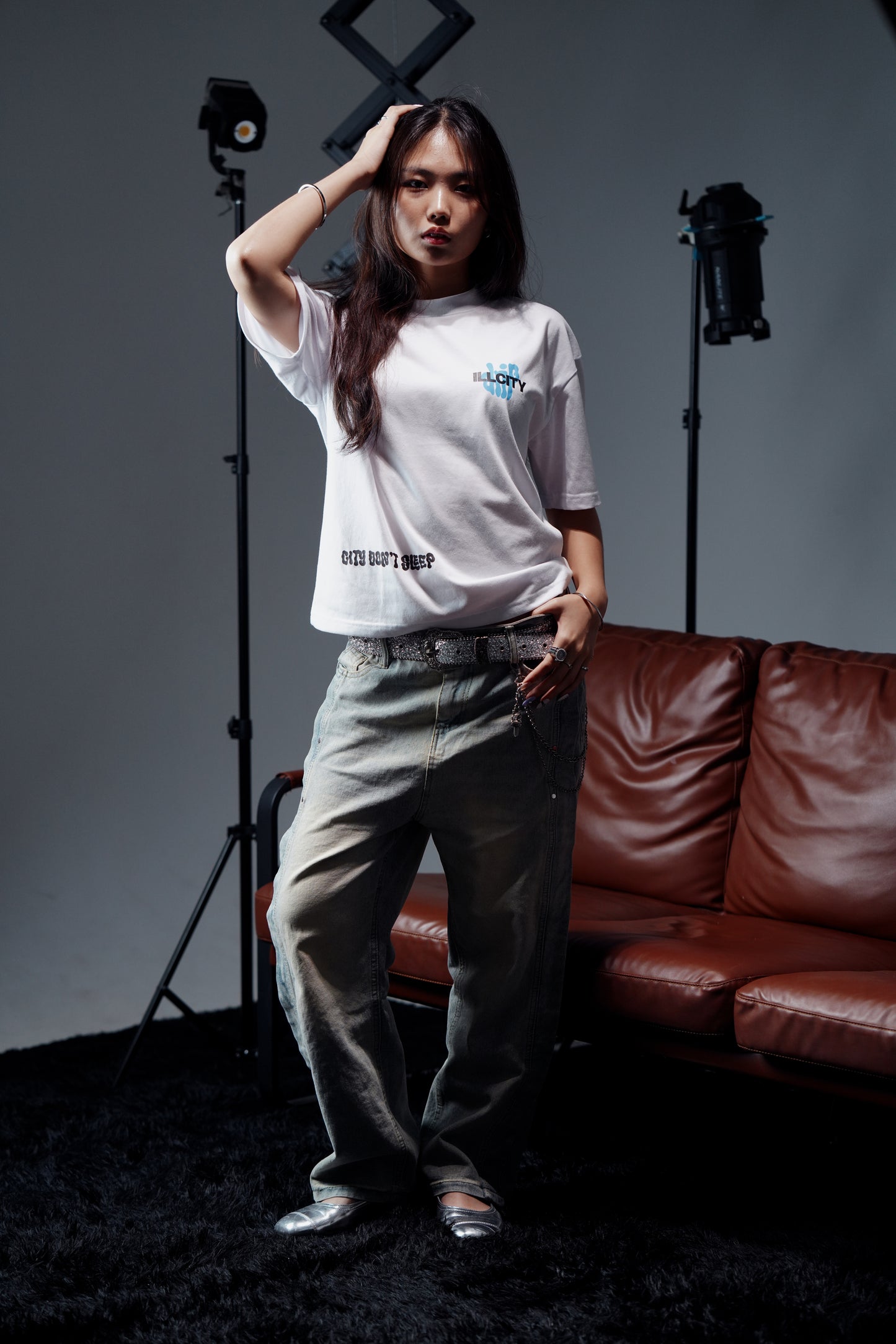 City Don't Sleep - White